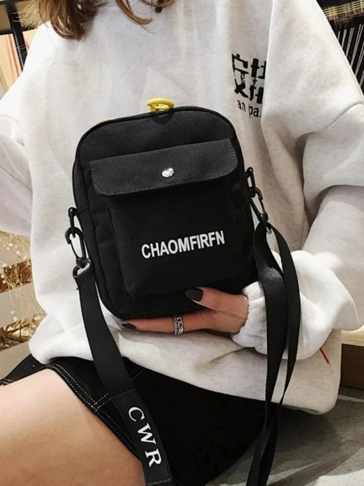 Women’s canvas crossbody bag