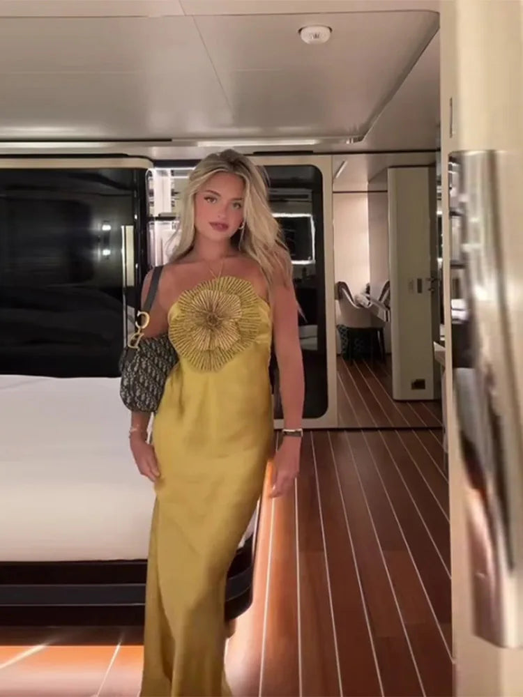 3D Flower Halter Backless Mermaid Dress – Summer 2025