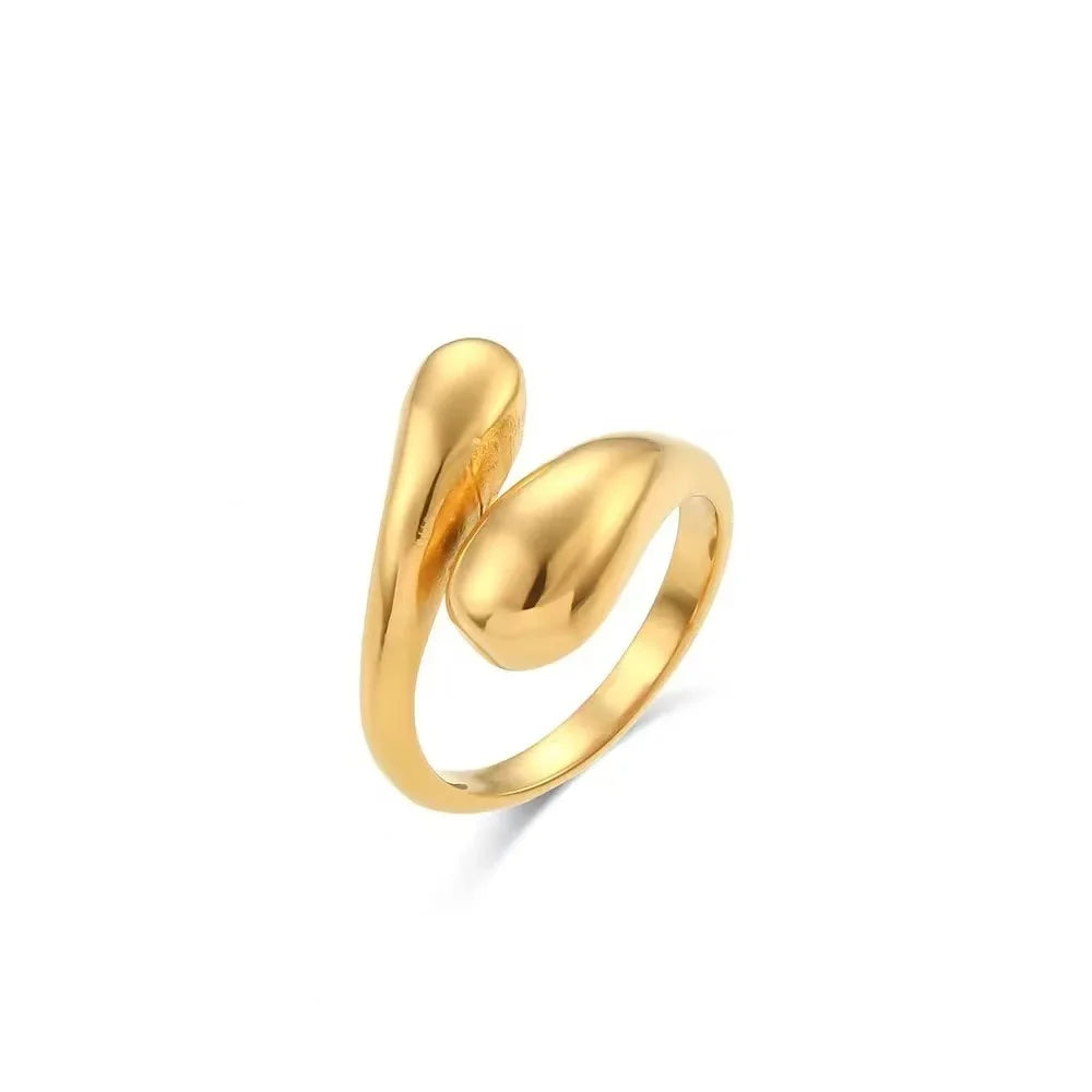 Stylish Lovers’ Ring 