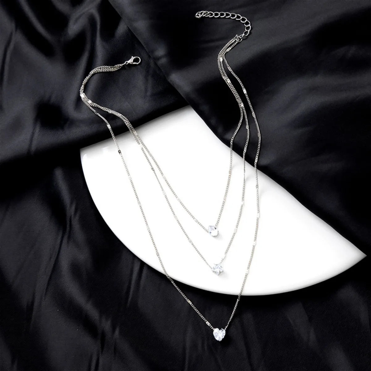 Women’s multi-layer star and heart necklace
