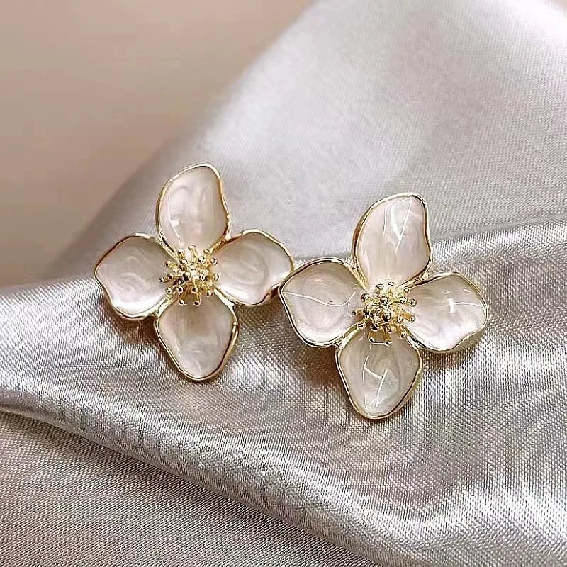 Sweet Flower Stud Earrings For Women