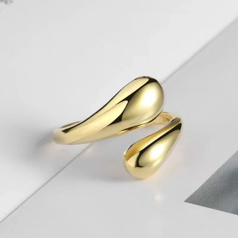 Stylish Lovers’ Ring 