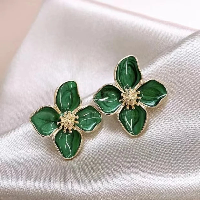 Sweet Flower Stud Earrings For Women